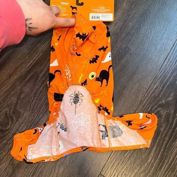 Hyde and Eek (Small) Orange Halloween Pattern Pajamas/Costumes for Cats/Dogs - Picture 3 of 3